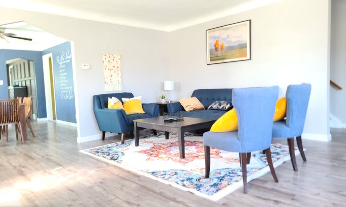 Detroit House | Homely Townhouse close to downtown