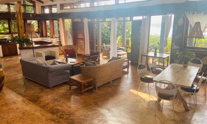 Jinja House | HomeOnTheNile