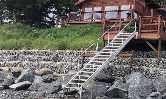 Homer Cabin | Homer Beachside Cabins