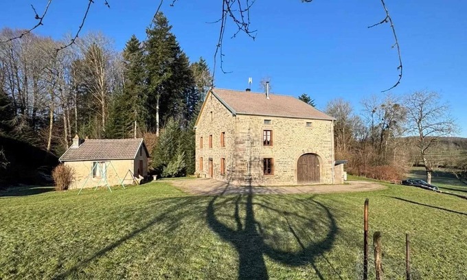Fougerolles-Saint-Valbert House | Homerez - House near Fougerolles-Saint-Valbert