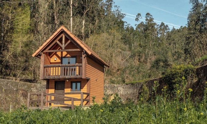 Branca Ski Chalet | Homerez - Charming Chalet in Branca, Shared Pool
