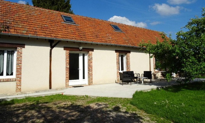 Berengeville-la-Campagne House | Homerez - House for 4 ppl. with garden and terrace at Bérengeville-la-campagne