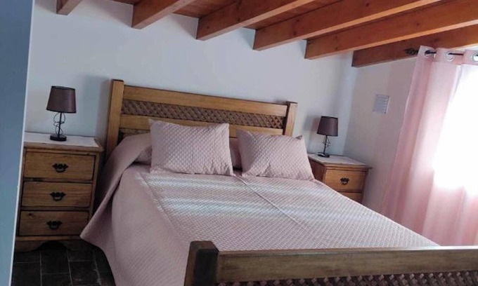 Redondo House | Homerez - Air-Conditioned House in Redondo - Modern Comfort