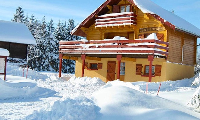 Cerniebaud Ski Chalet | Homerez - Amazing chalet 12 km away from the slopes for 14 ppl. at Cerniébaud