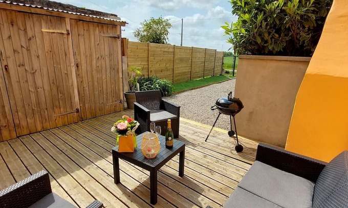Cappelle-Brouck House | Homerez - Amazing house for 6 ppl. with garden and terrace at Cappelle-Brouck
