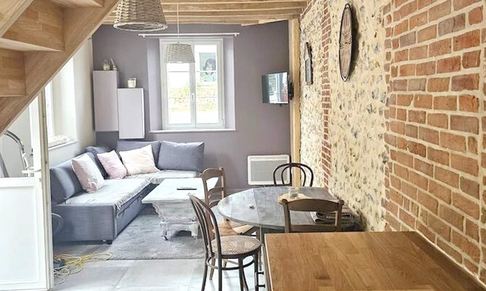 Neuf-Marche House | Homerez - Amazing house for 4 ppl. with garden and terrace at Neuf-Marché