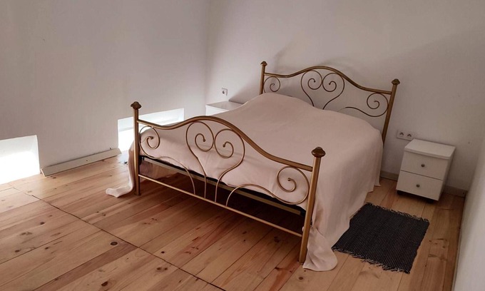 Mira House | Homerez - Amazing house 5 km away from the beach for 5 ppl. with balcony at Mira