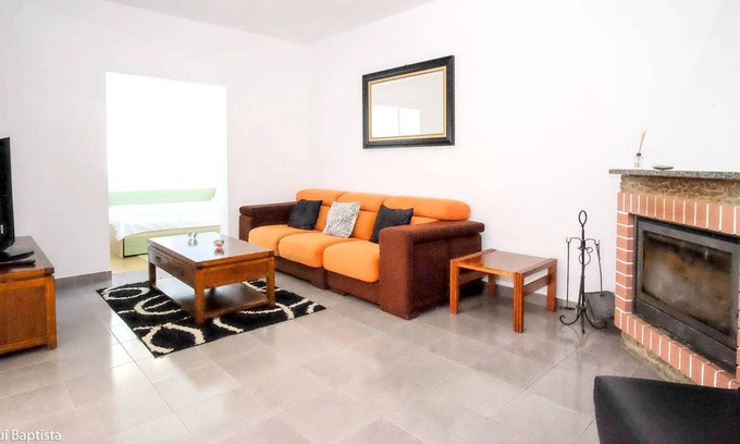 Monchique House | Homerez - Amazing house 15 km away from the beach for 8 ppl. with shared pool