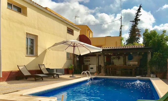 Los Diaz Villa | Homerez - Amazing villa 6 km away from the beach for 12 ppl. with swimming-pool