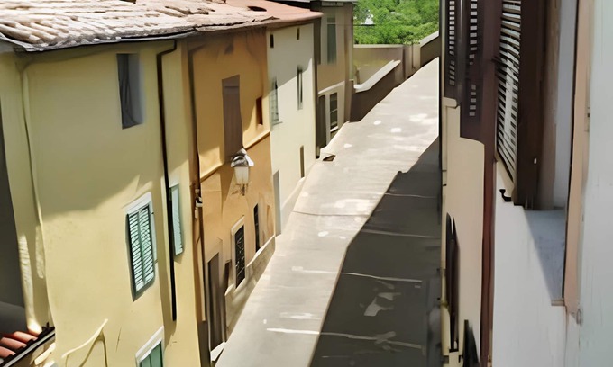 Monticello Amiata Apartment | Homerez - Apartment Monticello Amiata