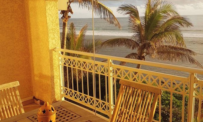 Trois-Bassins Apartment | Homerez - Apartment in Les Trois Bassins