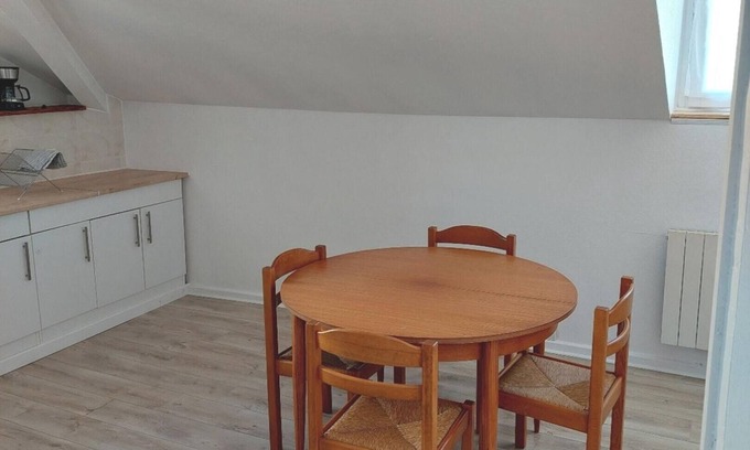 Rosny-sous-Bois Apartment | Homerez - Apartment Rosny-sous-Bois