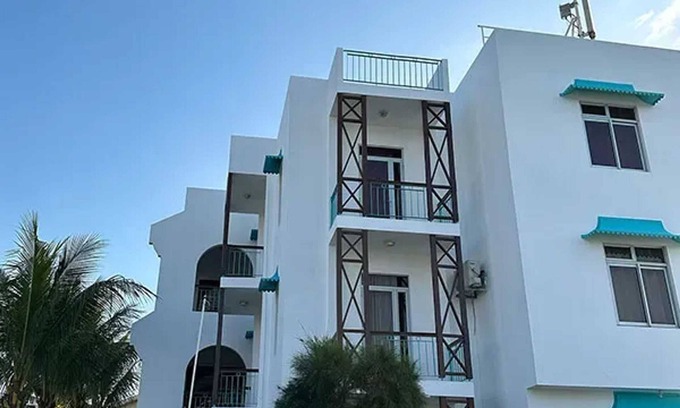 Blue Bay Apartment | Homerez - Apartment sea view in Blue Bay