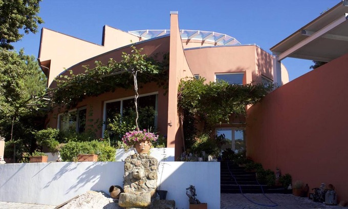 Pedrogao Grande Apartment | Homerez - Appartement for 4 ppl. with shared pool and garden at Pedrógão Grande