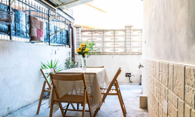 Favara Apartment | Homerez - Appartement 8 km away from the beach for 4 ppl. with terrace at Favara