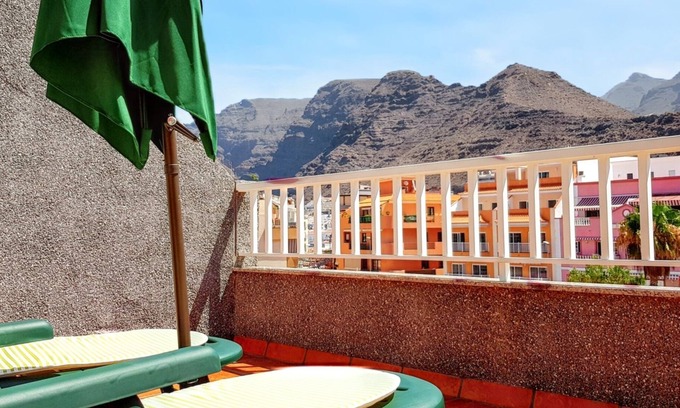 Puerto de Santiago Apartment | Homerez - Apt. Santiago del Teide.