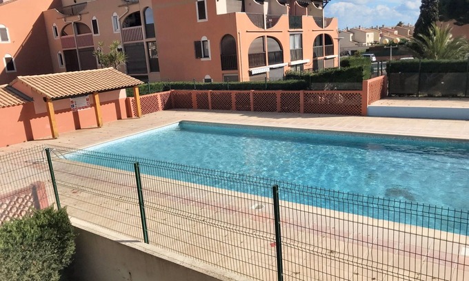 Les Arenes Apartment | Homerez - Apt in Canet-en-Roussillon