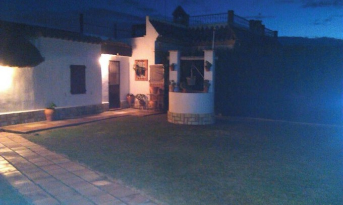 Sanlucar de Barrameda House | Homerez - Bright House in Sanlúcar – Fireplace