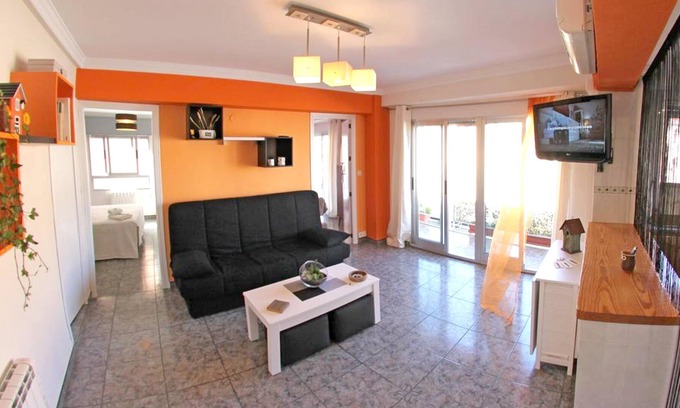Villena Apartment | Homerez - Beautiful appartement for 6 ppl. with balcony at Villena