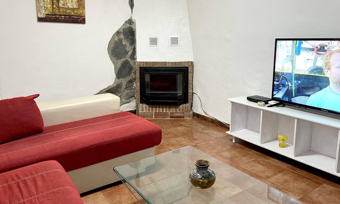 Benalauria House | Homerez - Beautiful house for 5 ppl. at Benalauría