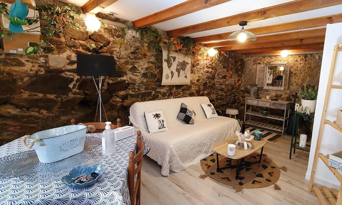 Saissac House | Homerez - Beautiful house for 5 ppl. at Saissac