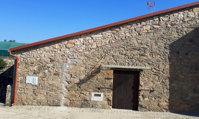 Salsas House | Homerez - Beautiful house for 3 ppl. with garden at Parada