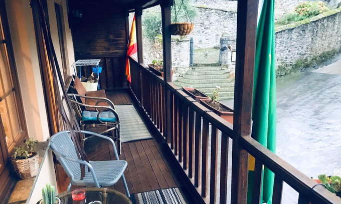 Molinaseca House | Homerez - Big house for 15 ppl. at Molinaseca