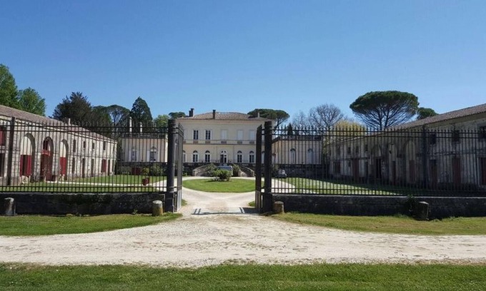 Tombeboeuf Other | Homerez - Big mansion for 18 ppl. with garden and terrace at Tombebœuf