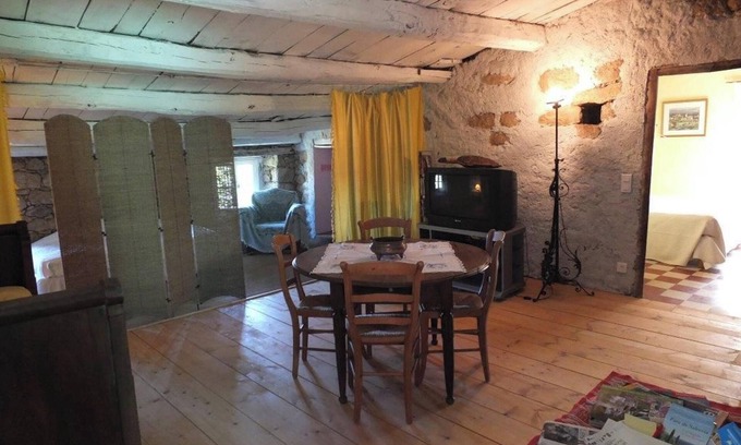 Feliceto Apartment | Homerez - Charming Apartment in Feliceto - 120 m² with Mountain View