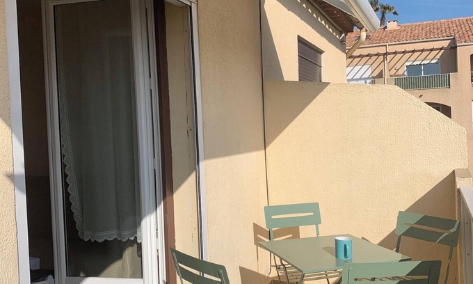 Fleury Apartment | Homerez - Charming Apartment in Fleury - 30 m² - Sea View