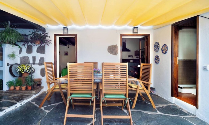 Firgas Ski Chalet | Homerez - Charming Chalet in Firgas with BBQ and Internet Included