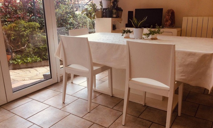 Chaligny House | Homerez - Charming House in Chaligny with Spacious Garden