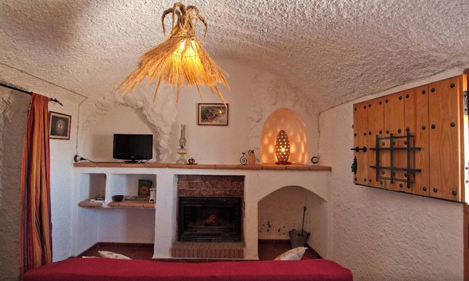 Gorafe House | Homerez - Charming rental with shared pool in Gorafe