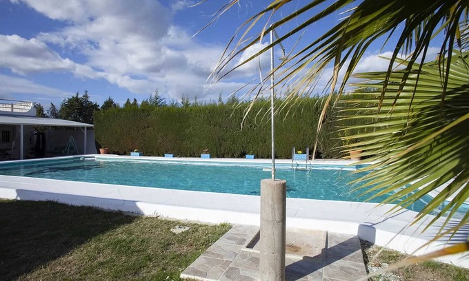 Linares Villa | Homerez - Charming Villa in Linares with Private Pool