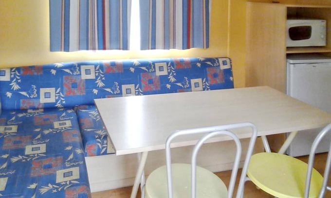 Burinhosa House | Homerez - Comfortable Bungalow Near Pataias with Shared Pool