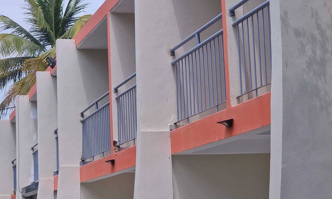 Morne-A-l'Eau Apartment | Homerez - Cozy Apartment in Morne-à-l'Eau - 54 m² with Balcony