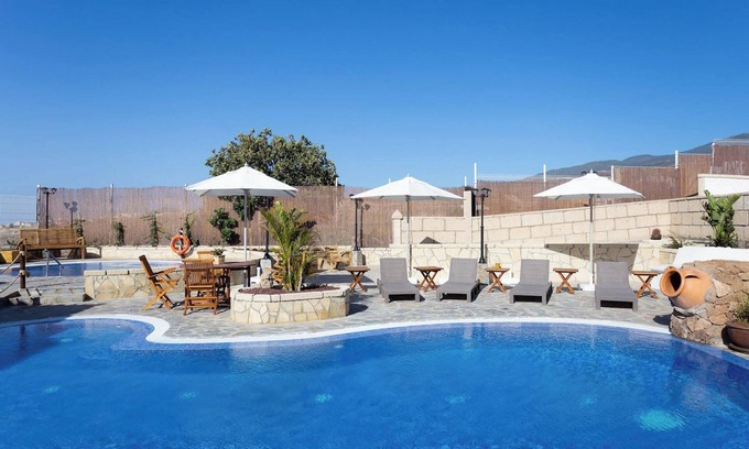 Los Gavilanes House | Homerez - Elegant House Sea View Santa Cruz