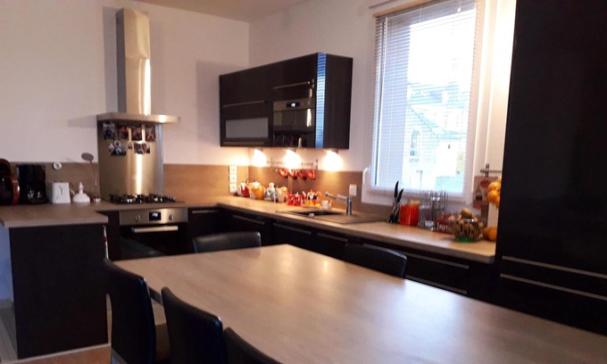 Herouville-Saint-Clair Apartment | Homerez - Appartement 13 km away from the beach for 4 ppl. with terrace