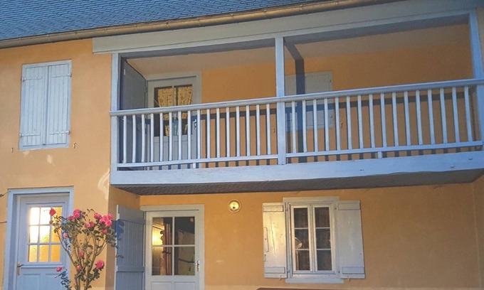 Sainte-Marie-de-Campan House | Homerez - House in Sainte-Marie de Campan