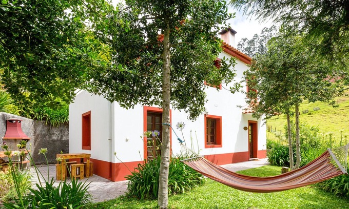 Camacha House | Homerez - House 12 km away from the beach for 5 ppl. with terrace at Camacha