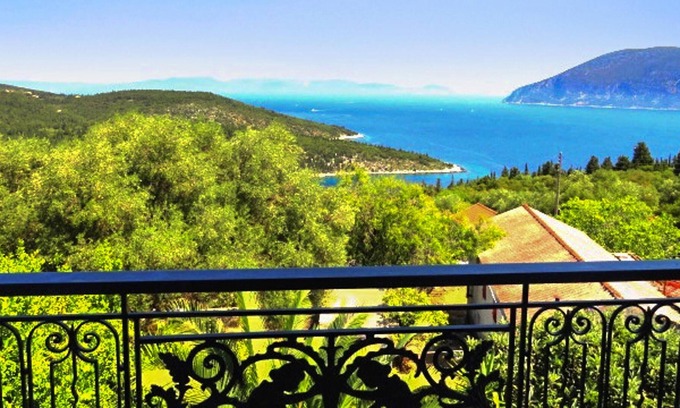 Evreti House | Homerez - House 400 m away from the beach for 5 ppl. with sea view at Evreti