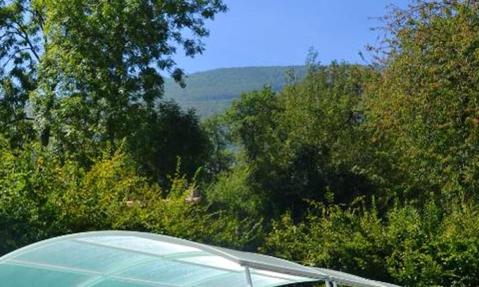 Gembrie House | Homerez - House for 4 ppl. with shared pool, garden and terrace at Gembrie