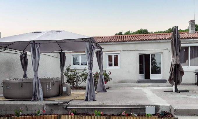 Mareuil-sur-Cher House | Homerez - House in Mareuil-sur-Cher