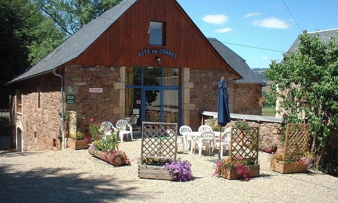 Saint-Come-d'Olt House | Homerez - House, St-Côme-d'Olt