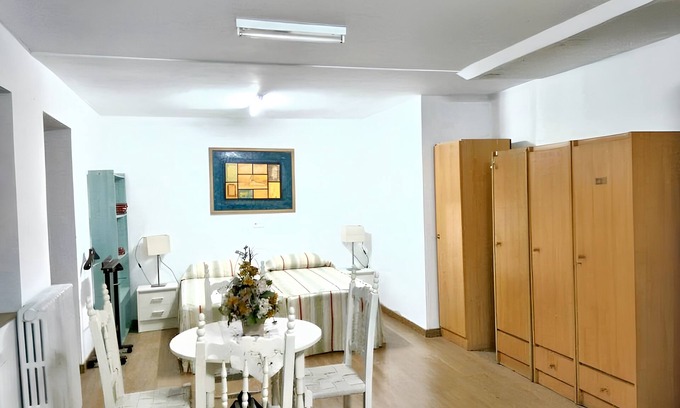 Burgos House | Homerez - House in Burgos, city view