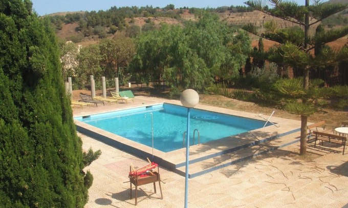 Beal House | Homerez - House in Cartagena, shared pool
