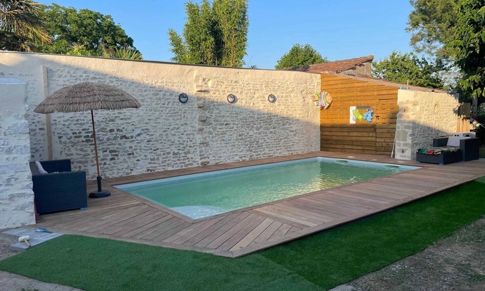 Jard-sur-Mer House | Homerez - House in Jard-sur-Mer