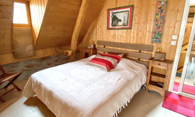 Mont House | Homerez - House in Mont >Mountain view