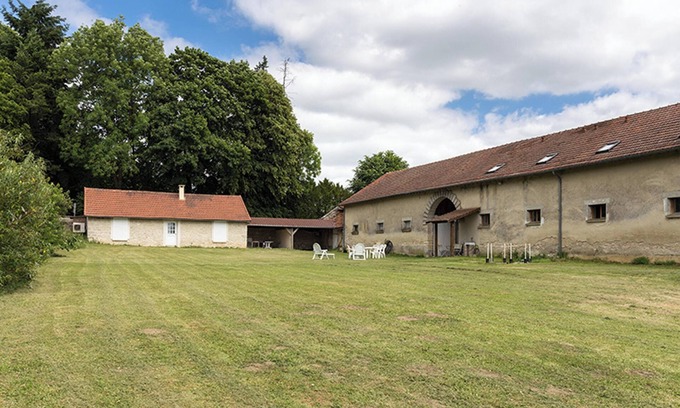 Monthenault House | Homerez - House near Monthenault