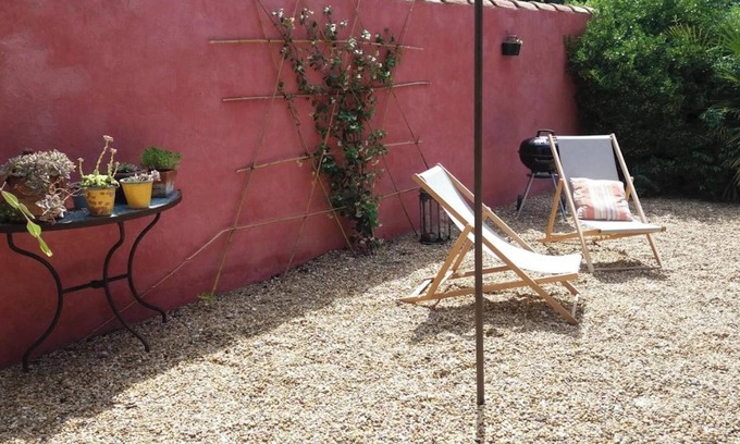 Cheval-Blanc House | Homerez - House with pool in Cheval-Blanc